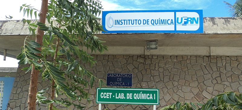 IQ - Laboratório de Química I